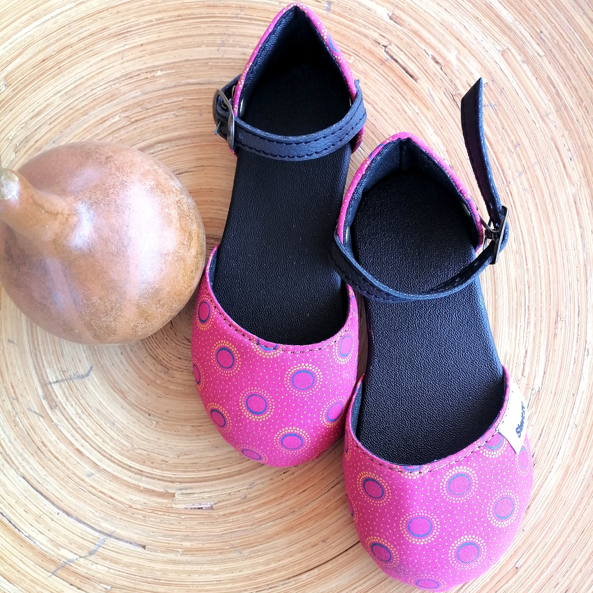 Shwezu Kiddies Sandals (Closed toes)