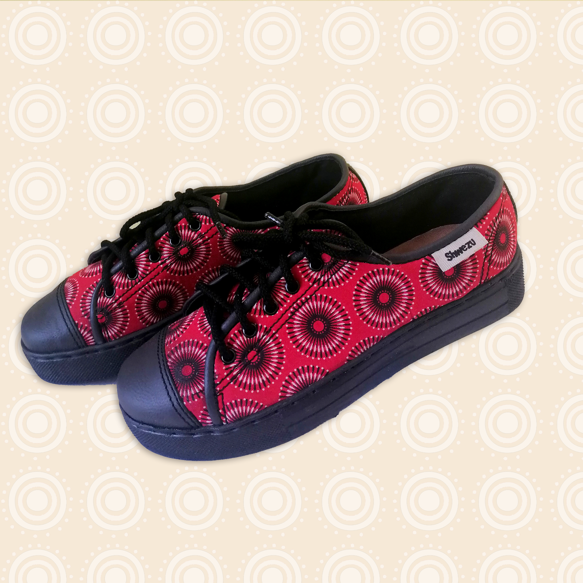 Shwezu Sneakers with fabric vamp